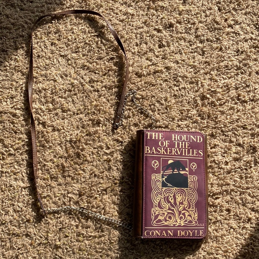 Book shaped purse
